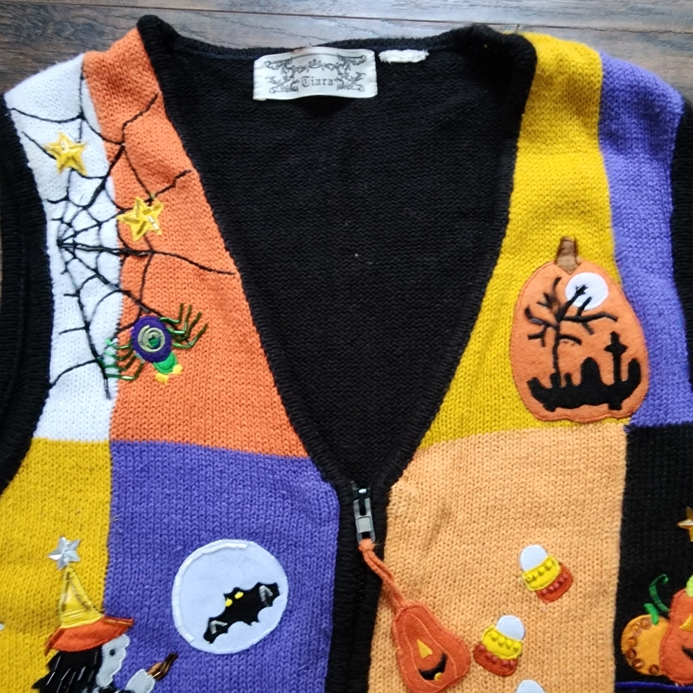 Vintage Tiara Halloween Fall Sweater Vest - Picture 8 of 12